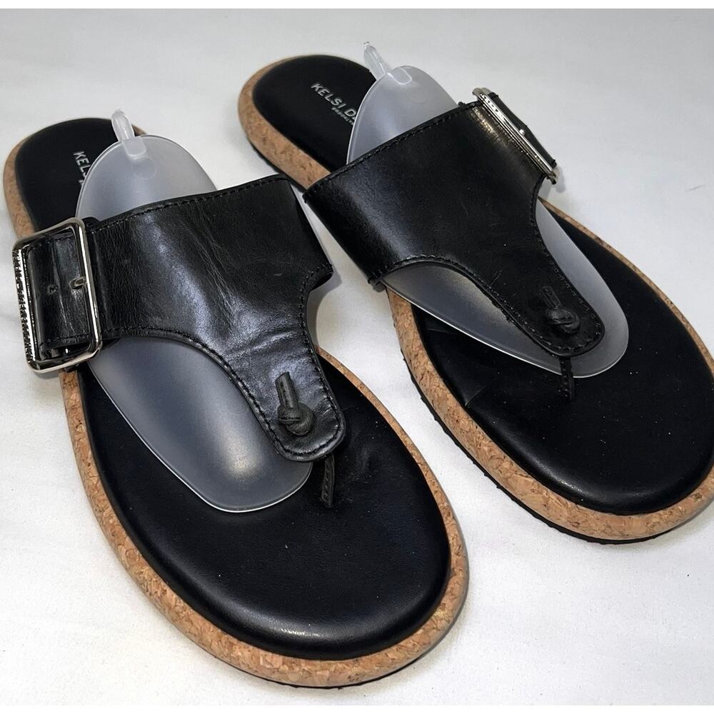 Kelsi Dagger Brooklyn Sandals Womens Size 9.5 Black Leather Buckle Thong Casual